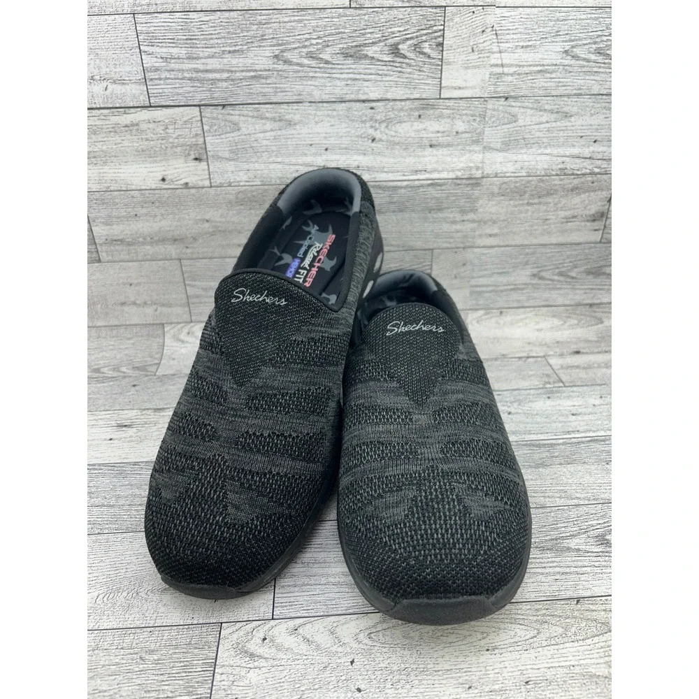 Skechers Relaxed Fit 44915 Black Knit Slip On Sneakers Womens Size 9 Memory Foam